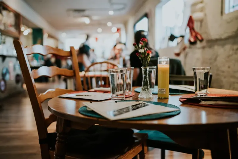 The Power of Storytelling in Restaurants: Turning Meals into Memorable Narratives The Power of Storytelling in Restaurants: Turning Meals into Memorable Narratives
