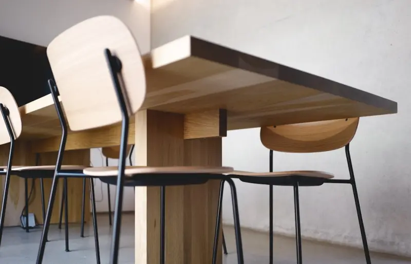 The Community Table Revolution: How Shared Seating is Redefining Restaurant Culture The Community Table Revolution: How Shared Seating is Redefining Restaurant Culture